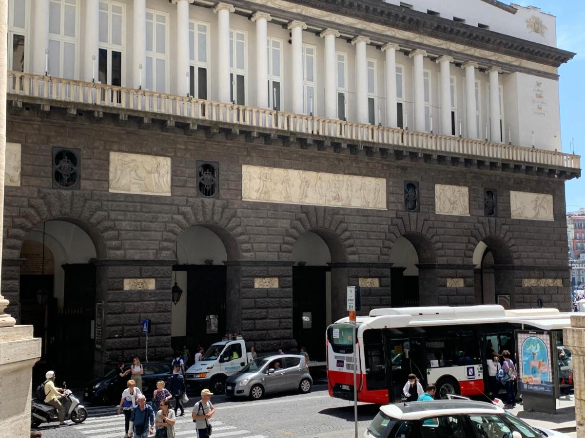 Centro Storico Napoli La Casa Di Ciro Villa Exterior foto